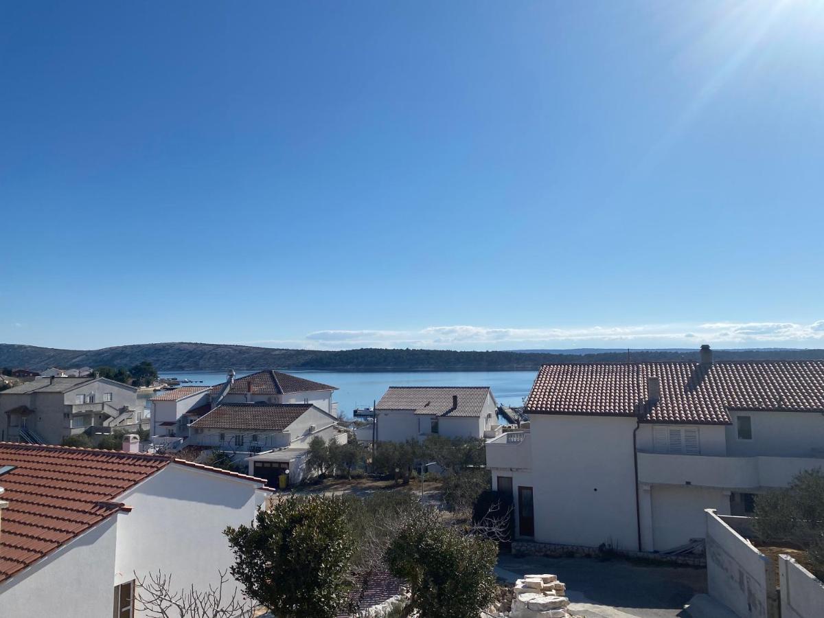 Apartmani Begic 1 I 2 Barbat na Rabu エクステリア 写真